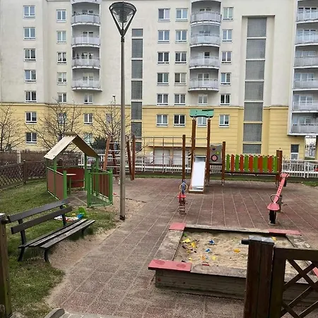 Appartamento Klimatyzacja - Przy Centrum Onkologii Klinice Novum Dla Pary Badz 4 Osob *