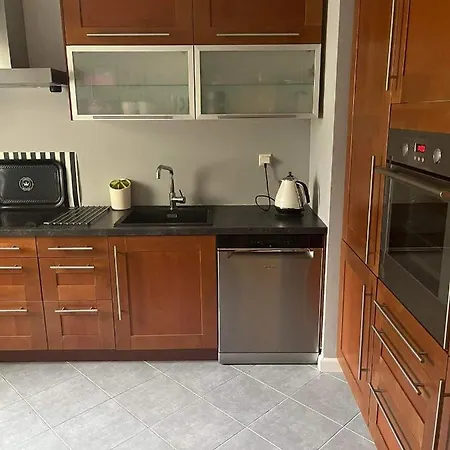 Apartament Klimatyzacja - Przy Centrum Onkologii Klinice Novum Dla Pary Badz 4 Osob *
